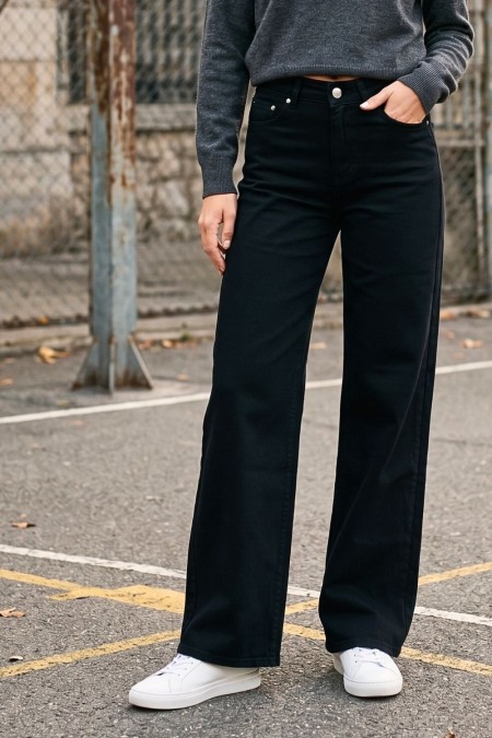 Wide Leg Trousers - Black