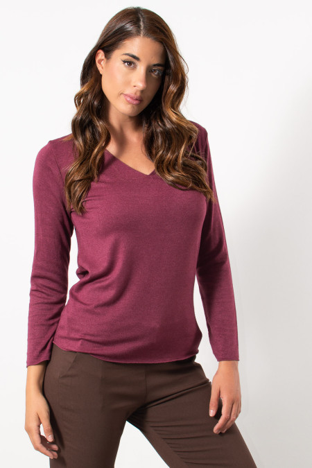 Light Knit Top with V Neck - Bordeaux | Exxes Fashion