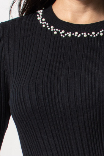 Knitted Top with Pearls - Black