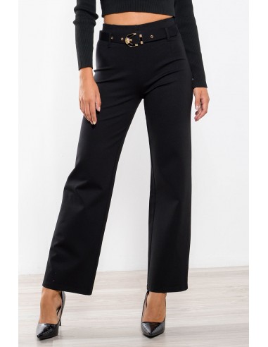 Γυναικείο παντελόνι με ζώνη και ίσια γραμμή σε μαύρο χρώμα.